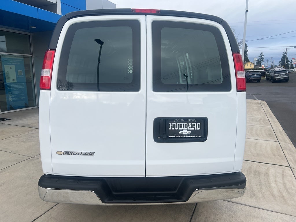 2024 Chevrolet Express Cargo 2500 WT