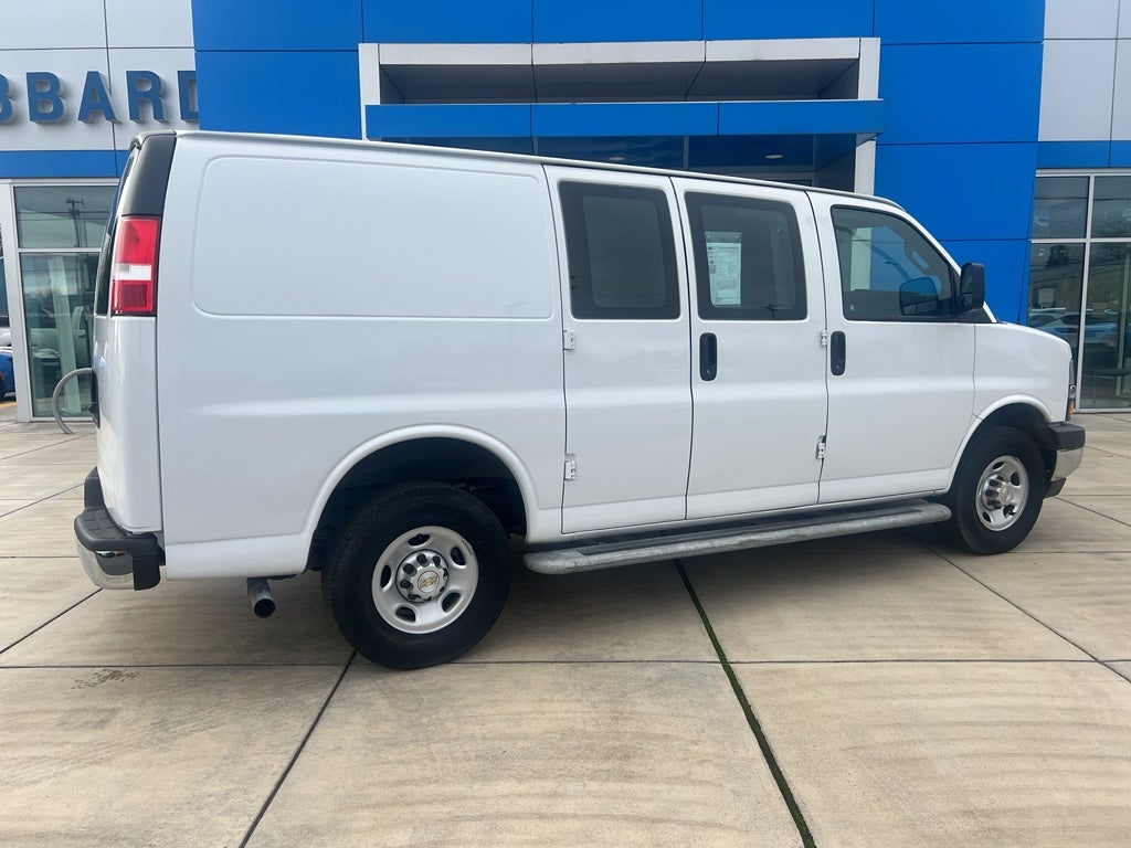 2024 Chevrolet Express Cargo 2500 WT