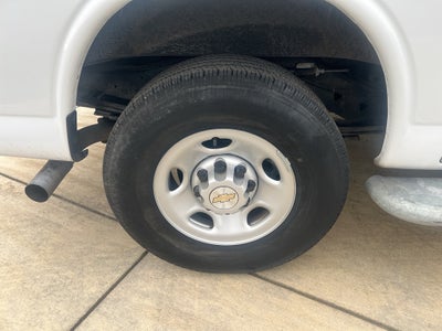 2024 Chevrolet Express Cargo 2500 WT