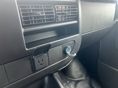 2024 Chevrolet Express Cargo 2500 WT