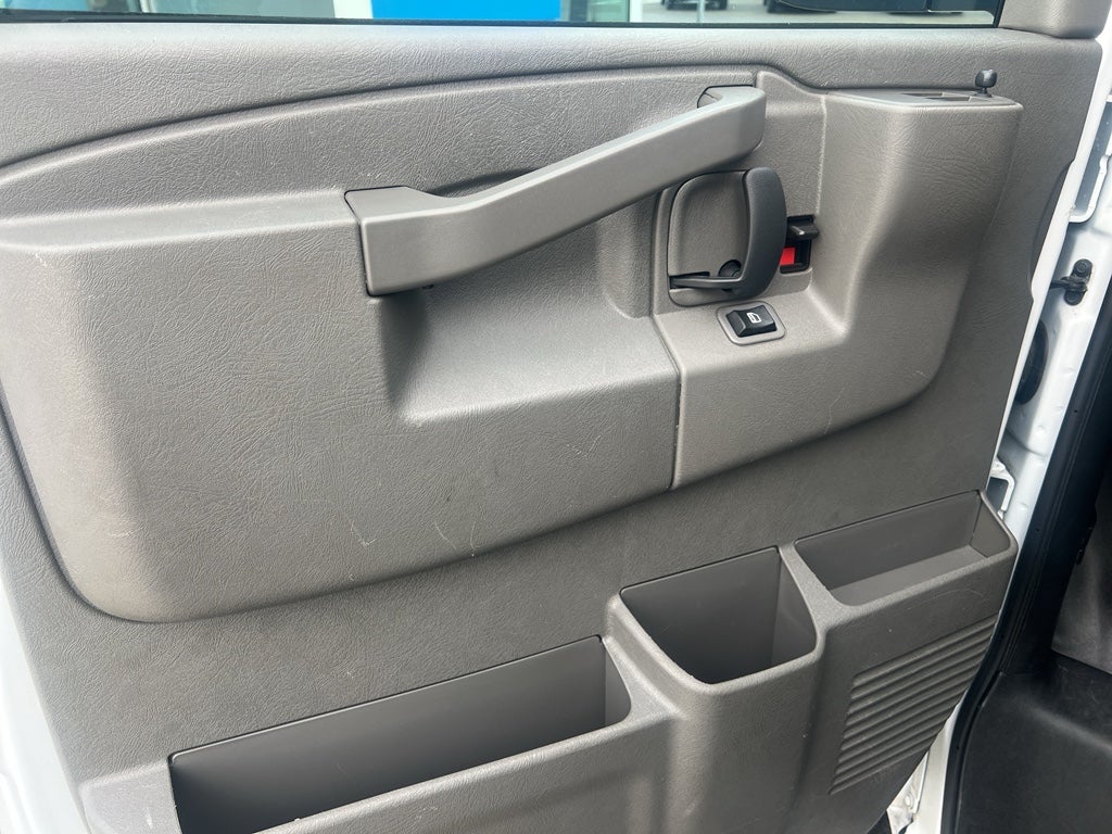 2024 Chevrolet Express Cargo 2500 WT