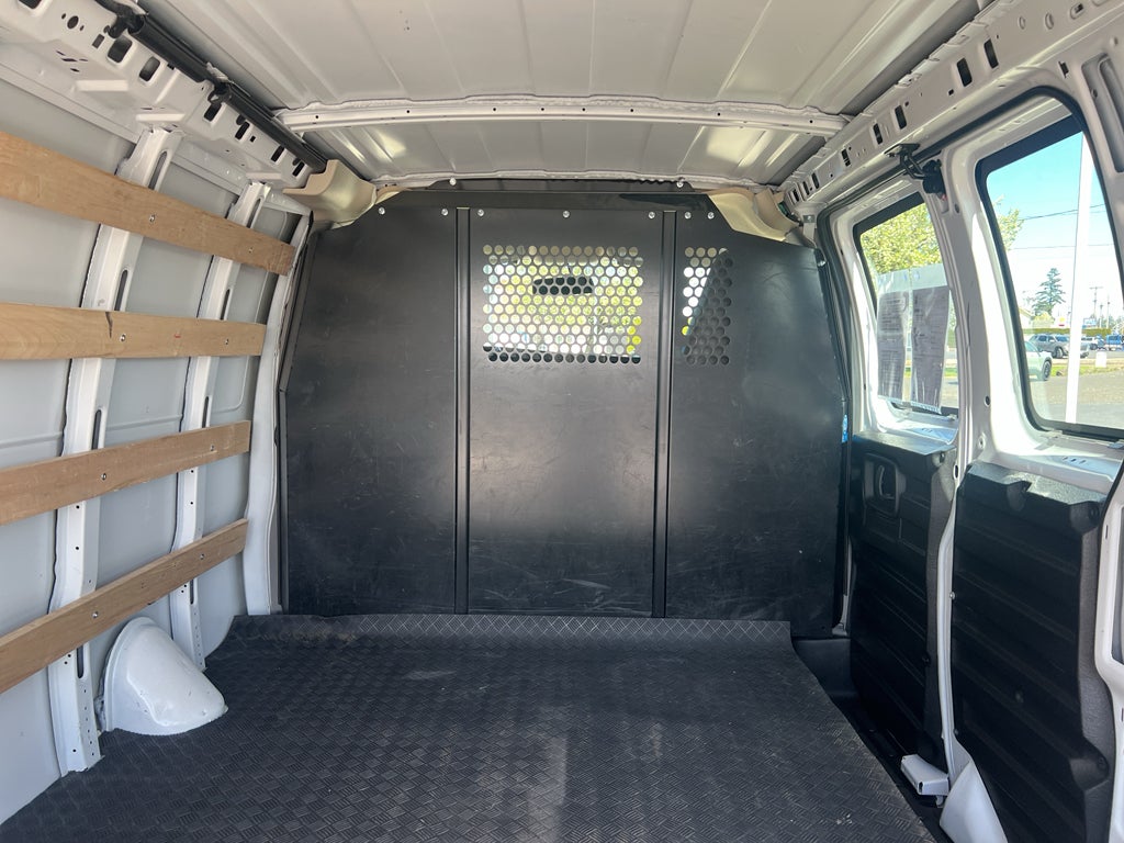 2024 Chevrolet Express Cargo 2500 WT
