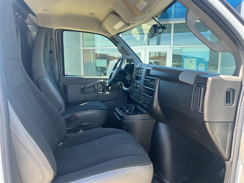 2024 Chevrolet Express Cargo 2500 WT