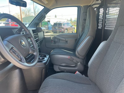 2024 Chevrolet Express Cargo 2500 WT