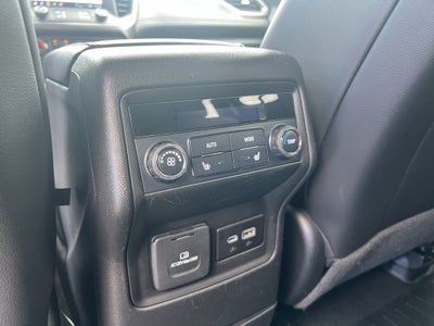 2021 GMC Acadia AT4