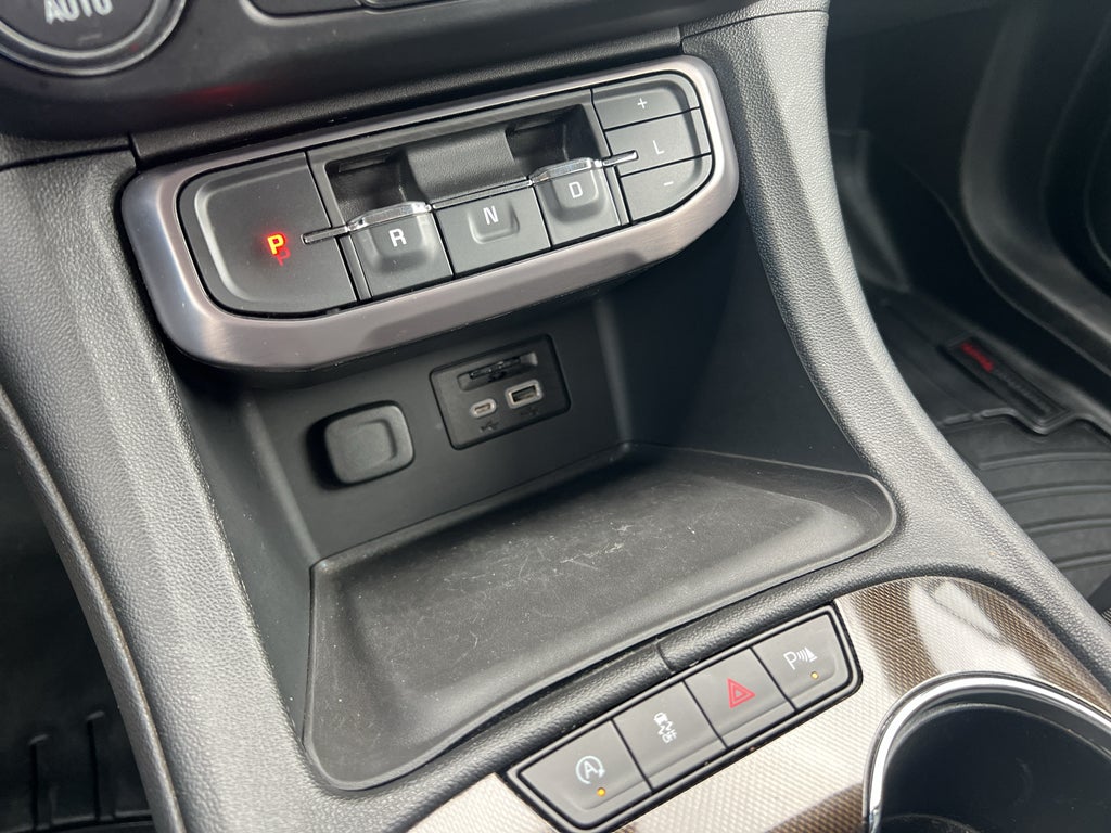 2021 GMC Acadia AT4