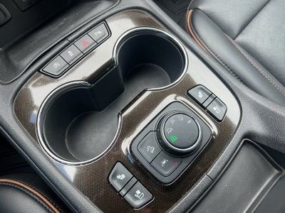 2021 GMC Acadia AT4