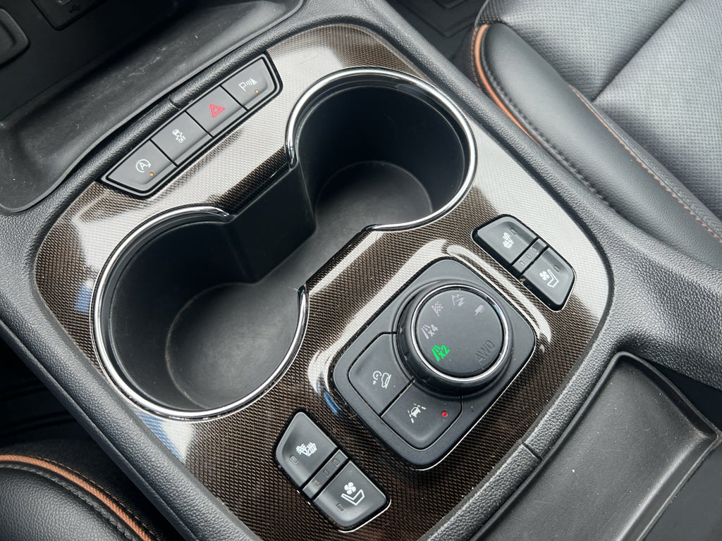 2021 GMC Acadia AT4