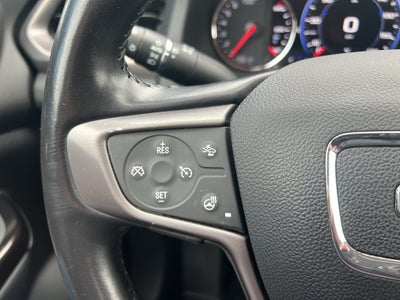2021 GMC Acadia AT4