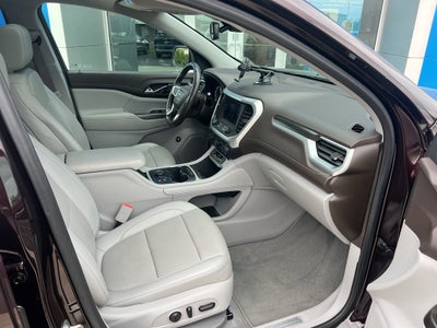 2021 GMC Acadia SLT
