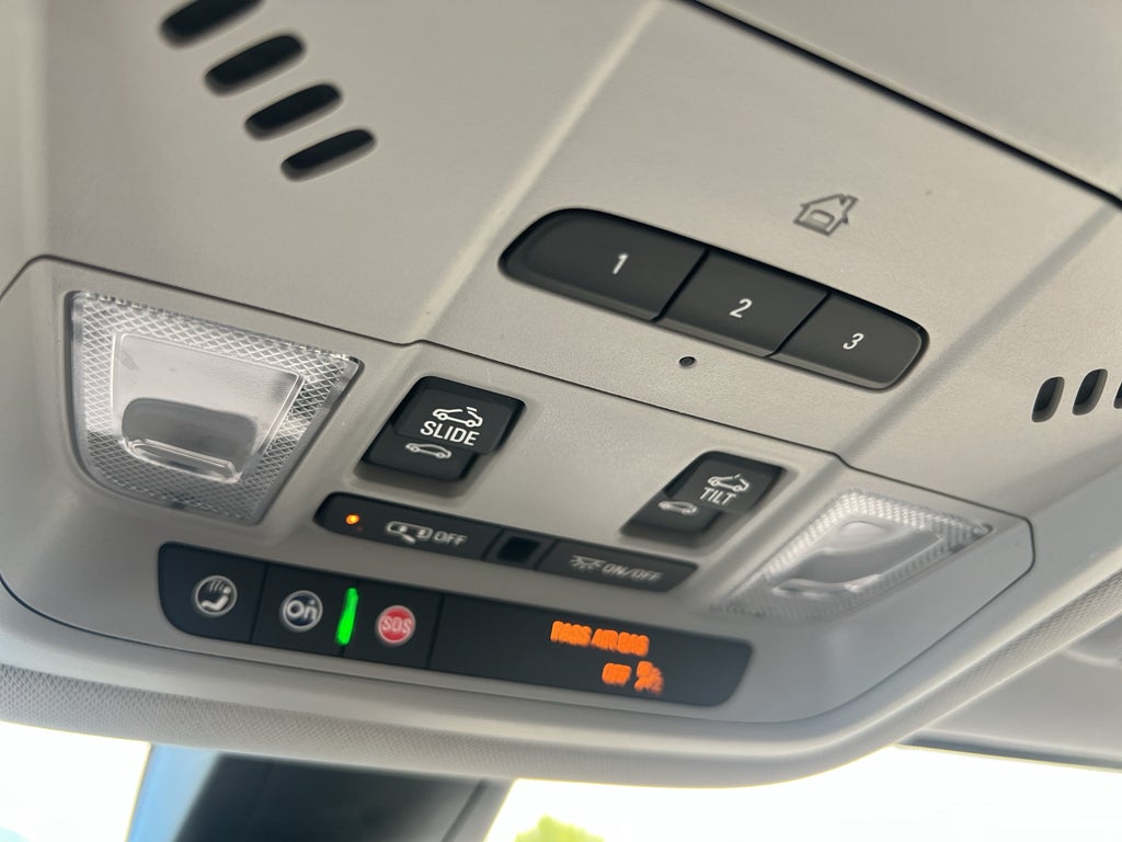 2021 GMC Acadia SLT