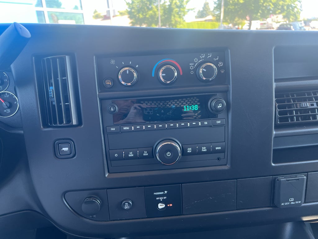 2025 GMC Savana Cargo Work Van