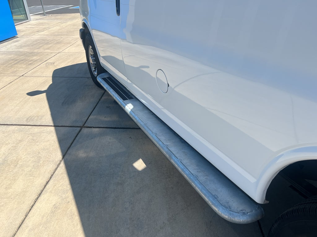 2025 GMC Savana Cargo Work Van