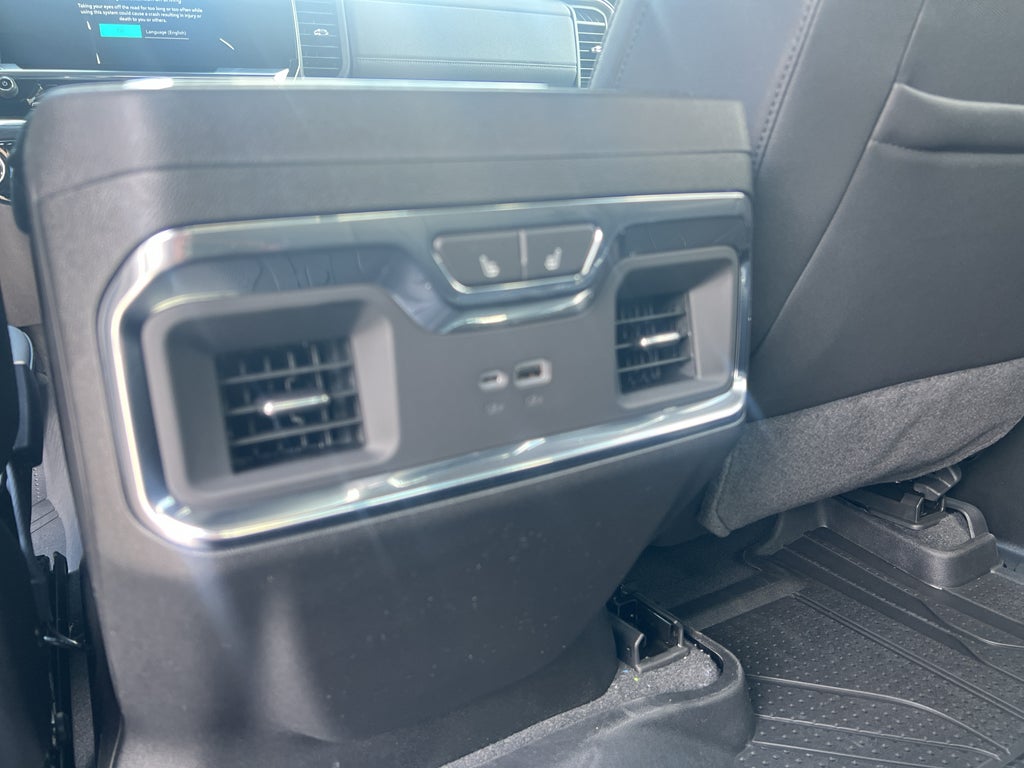 2025 Chevrolet Silverado 3500 HD LTZ