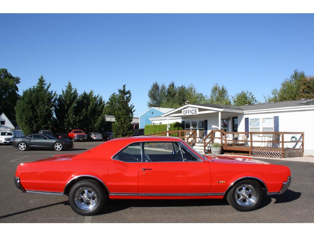 1967 Oldsmobile CUTLASS-V8 442
