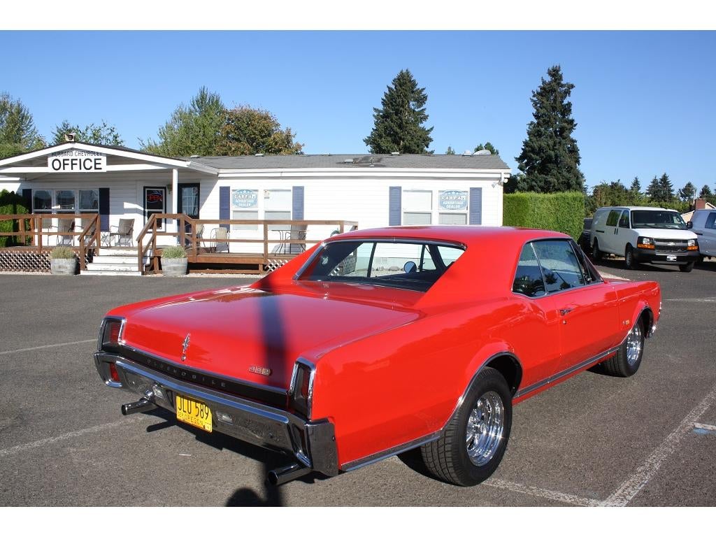 1967 Oldsmobile CUTLASS-V8 442