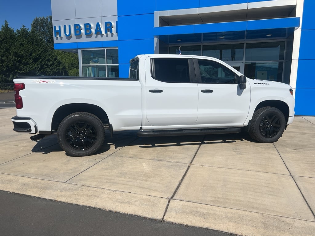 2025 Chevrolet Silverado 1500 Custom