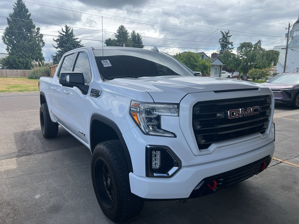2021 GMC Sierra 4WD Crew Cab Short Box AT4's photo