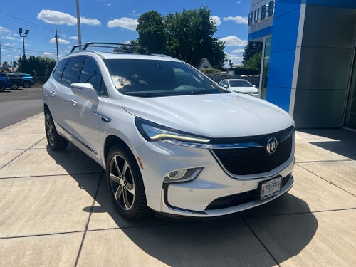 2022 Buick Enclave Essence