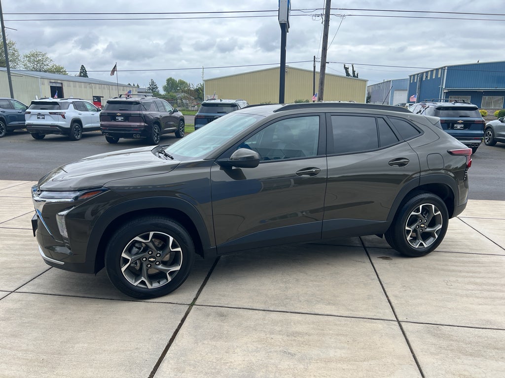 2024 Chevrolet Trax LT